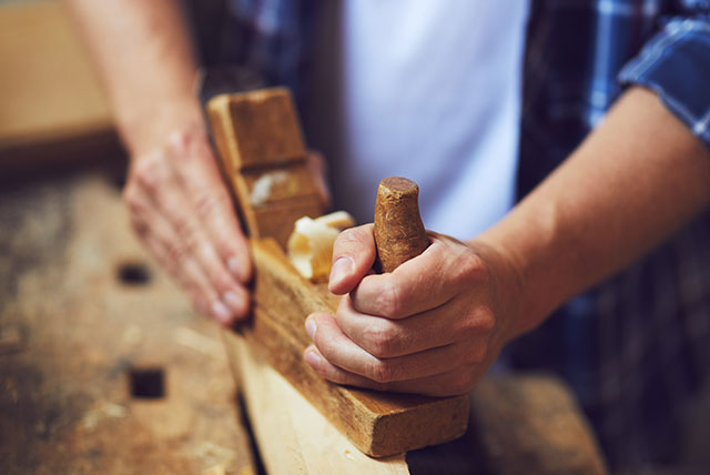 hand planing wood